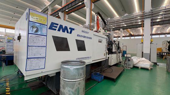 良い価格 150 Mm Ejector Stroke Magnesium Alloy Die Casting Machine with 5000 KN Clamping Force and 380V/50Hz Power Supply オンライン