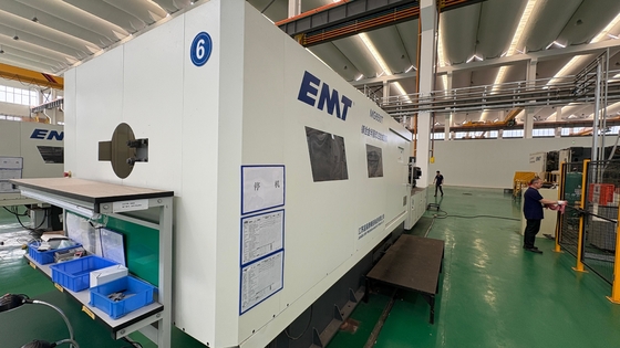 良い価格 Automatic Operation Magnesium Alloy Die Casting Machine with 6500kN Locking Force and 550 KW Total Electric Capacity オンライン