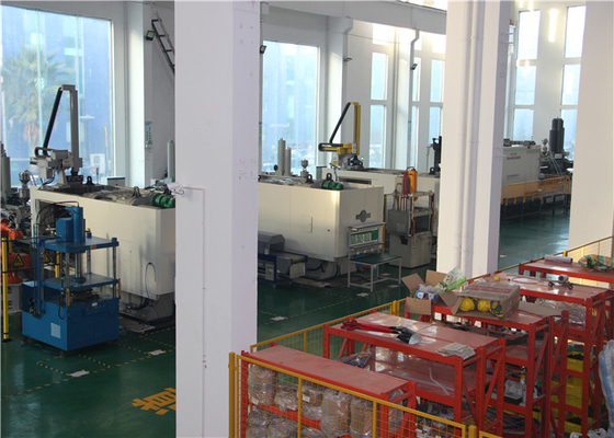 良い価格 Quick TS16949 Injection Molding Equipment Three-Phase Thixomolding Process オンライン